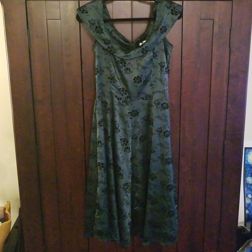 Green Fit and Flare Dress w Green Floral Accents